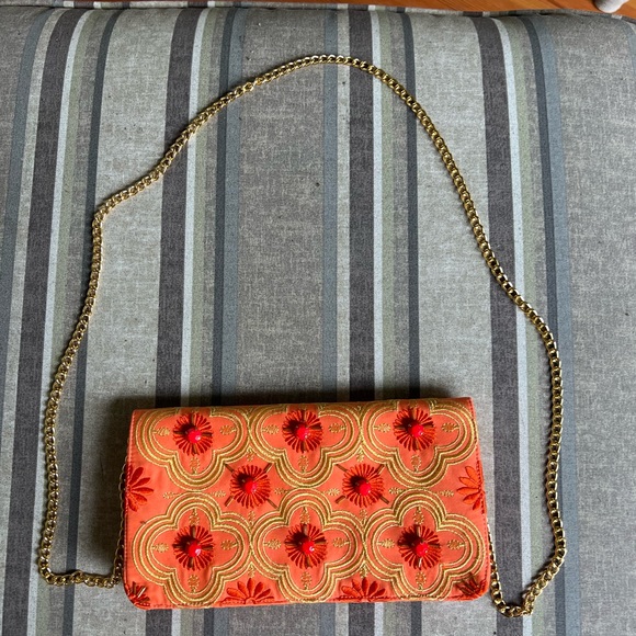 Shiraleah  beaded orange clutch - Picture 3 of 5